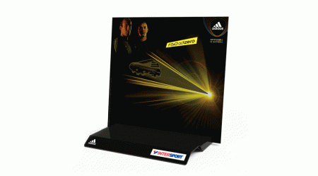 Skoställ med elektroniskt papper åt adidas